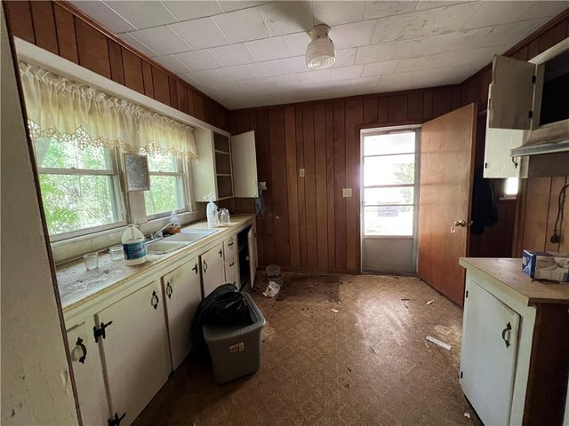 5454 Highway 21, Clarksville, AR 72830