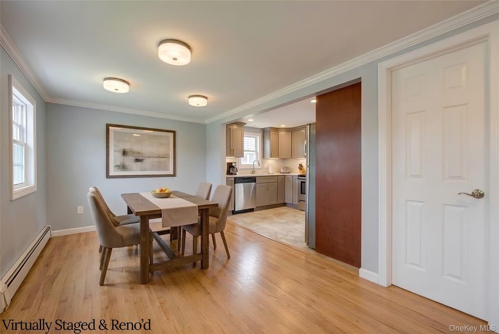 55 Main Avenue, Wheatley Heights, NY 11798 — photo 3