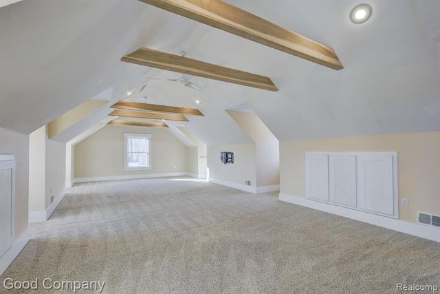 2190 Mac Farm Circle, Milford, MI 48380