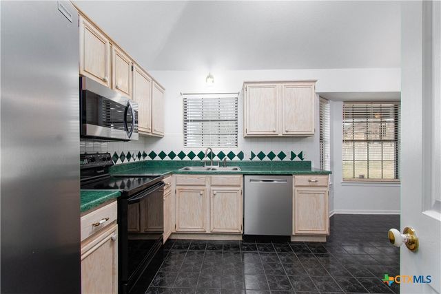 5420 Williams Drive, Temple, TX 76502