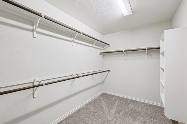 1012 Zacarias DR, Leander, TX 78641