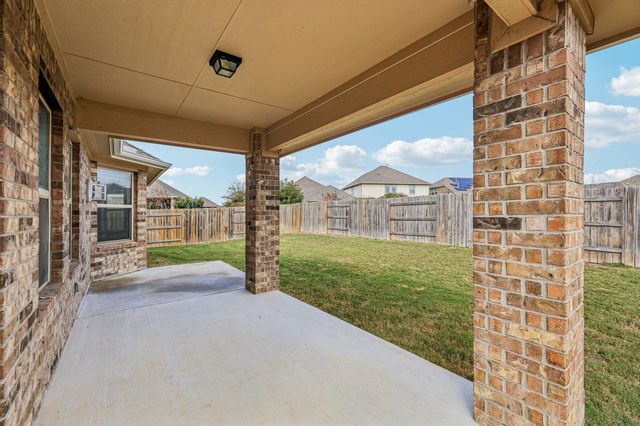 1012 Zacarias DR, Leander, TX 78641
