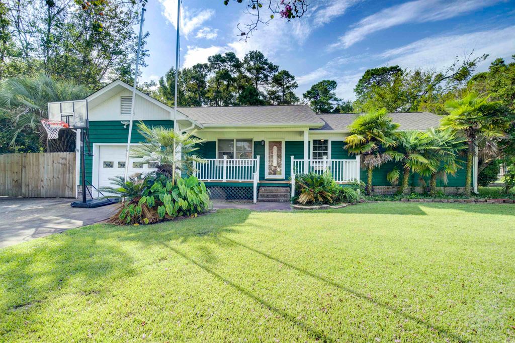 138 University Dr., Conway, SC 29526