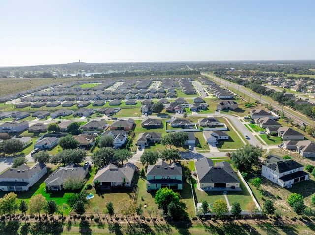 279 BROOKSHIRE DRIVE, Lake Wales, FL 33898