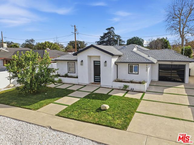 17460 Cohasset Street, Van Nuys, CA 91406