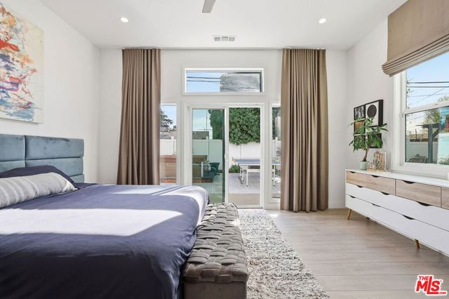 17460 Cohasset Street, Van Nuys, CA 91406