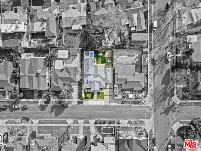 17460 Cohasset Street, Van Nuys, CA 91406