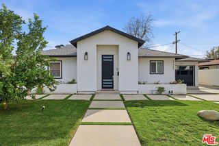 17460 Cohasset Street, Van Nuys, CA 91406