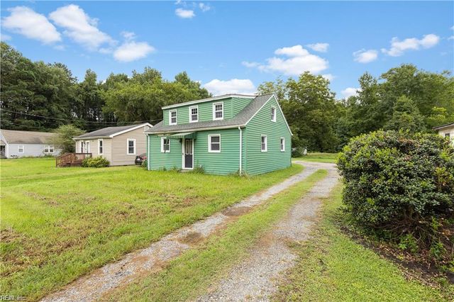 12265 Smiths Neck RD, Carrollton, VA 23314