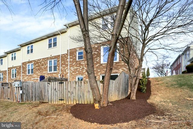 627 ALLENVIEW DRIVE, Mechanicsburg, PA 17055