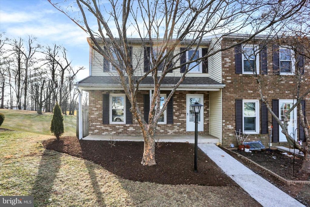 627 ALLENVIEW DRIVE, Mechanicsburg, PA 17055