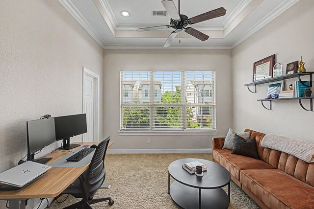 1005 W 24th Street, Houston, TX 77008