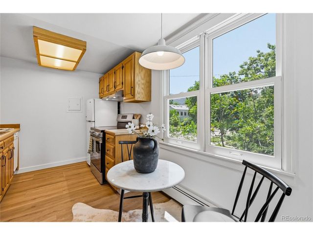 2205 Arapahoe Ave 7, Boulder, CO 80302