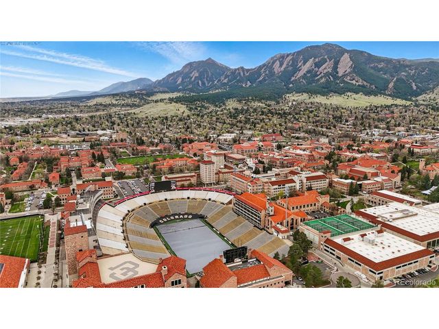 2205 Arapahoe Ave 7, Boulder, CO 80302