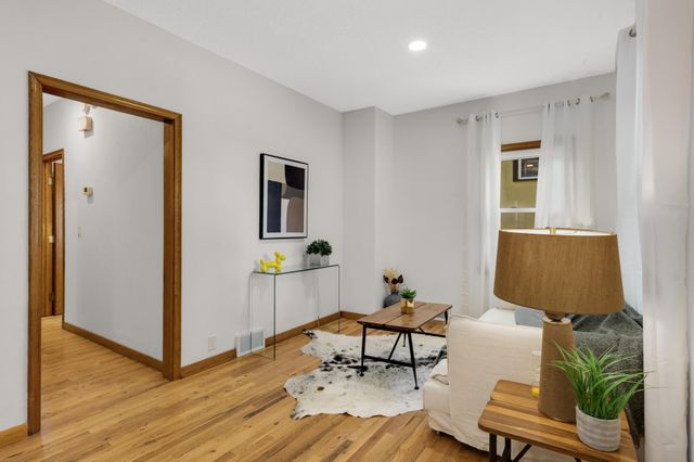 3527 Logan Avenue N, Minneapolis, MN 55412