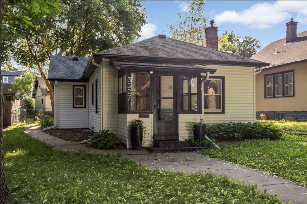 3527 Logan Avenue N, Minneapolis, MN 55412