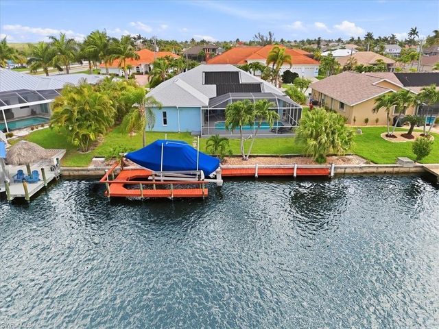 2910 37th TER, Cape Coral, FL 33914