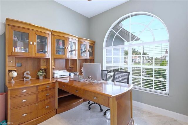 2910 37th TER, Cape Coral, FL 33914
