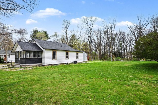 3110 Burr Oak Avenue, Elkhart, IN 46517