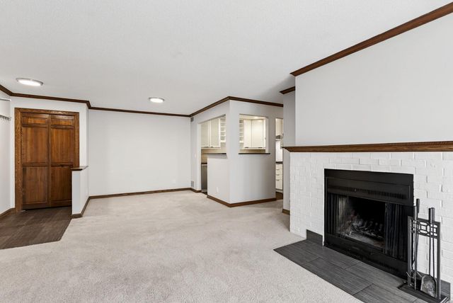 1720 3rd Avenue S 205, Minneapolis, MN 55404