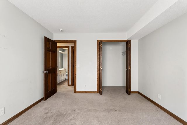 1720 3rd Avenue S 205, Minneapolis, MN 55404