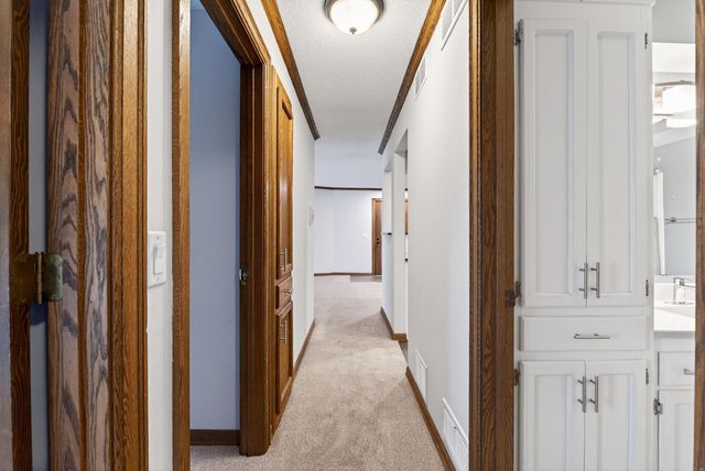 1720 3rd Avenue S 205, Minneapolis, MN 55404