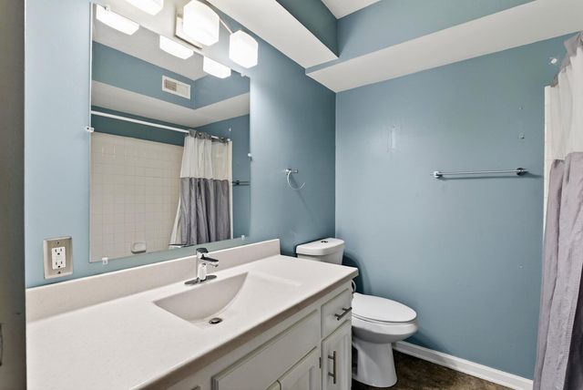 1720 3rd Avenue S 205, Minneapolis, MN 55404