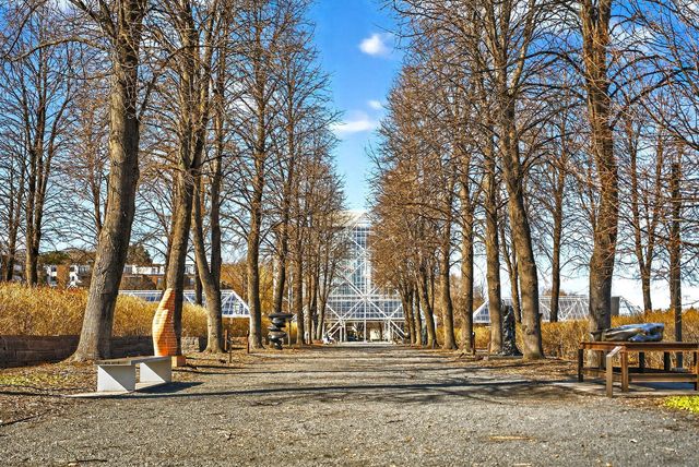 1720 3rd Avenue S 205, Minneapolis, MN 55404