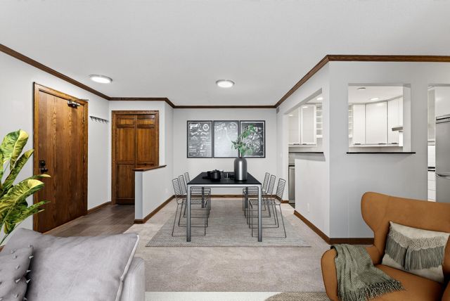 1720 3rd Avenue S 205, Minneapolis, MN 55404