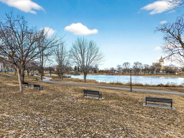 1720 3rd Avenue S 205, Minneapolis, MN 55404