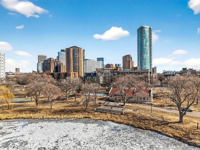 1720 3rd Avenue S 205, Minneapolis, MN 55404