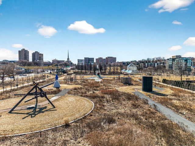 1720 3rd Avenue S 205, Minneapolis, MN 55404