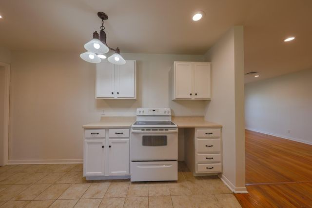 10038 Lazy Oaks Street, Houston, TX 77080