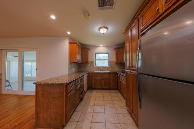 10038 Lazy Oaks Street, Houston, TX 77080