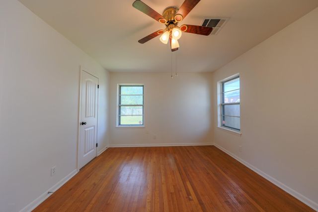 10038 Lazy Oaks Street, Houston, TX 77080