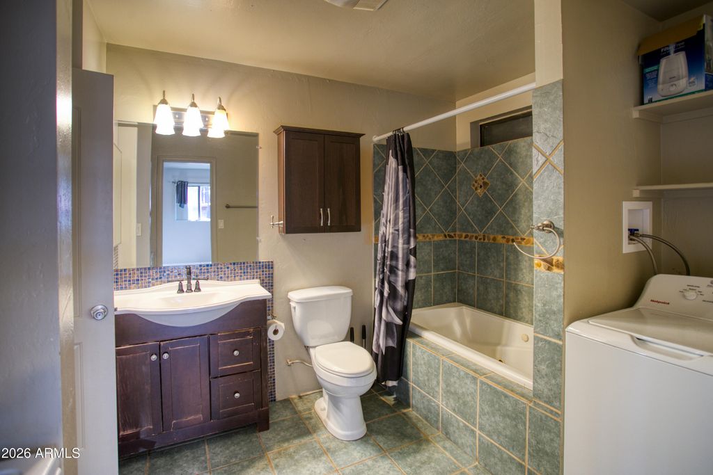 Image 11 of property listing at 2547 PIMA Way, Lakeside, AZ 85929