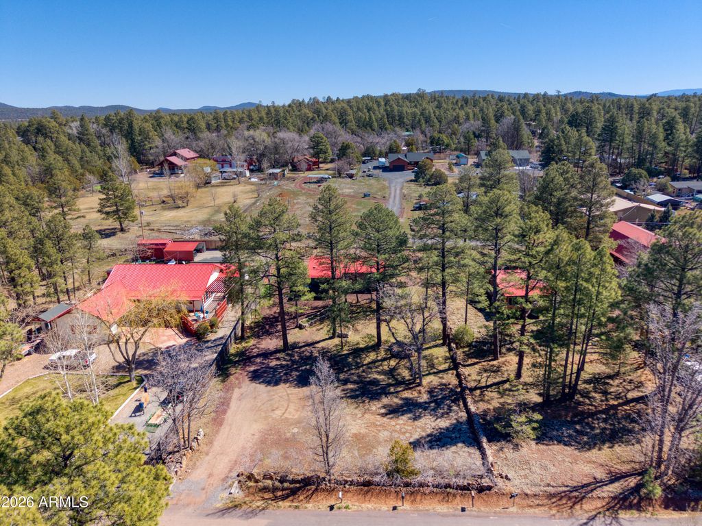 Image 16 of property listing at 2547 PIMA Way, Lakeside, AZ 85929