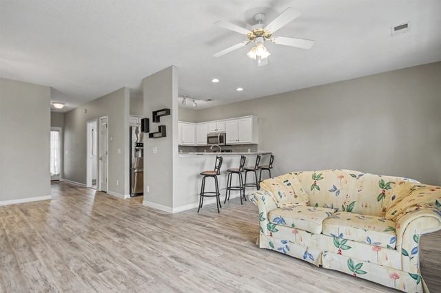 1058 Sea Mountain Hwy Unit 2303, North Myrtle Beach, SC 29582