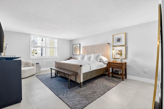 3456 S Ocean Boulevard 105, Palm Beach, FL 33480