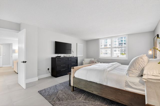 3456 S Ocean Boulevard 105, Palm Beach, FL 33480