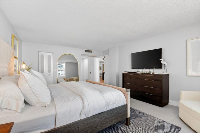 3456 S Ocean Boulevard 105, Palm Beach, FL 33480