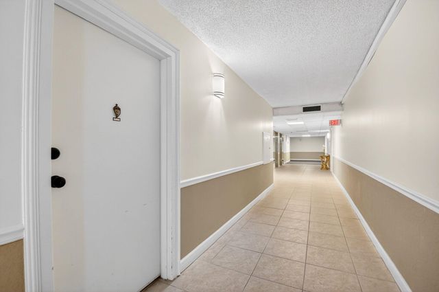 3456 S Ocean Boulevard 105, Palm Beach, FL 33480