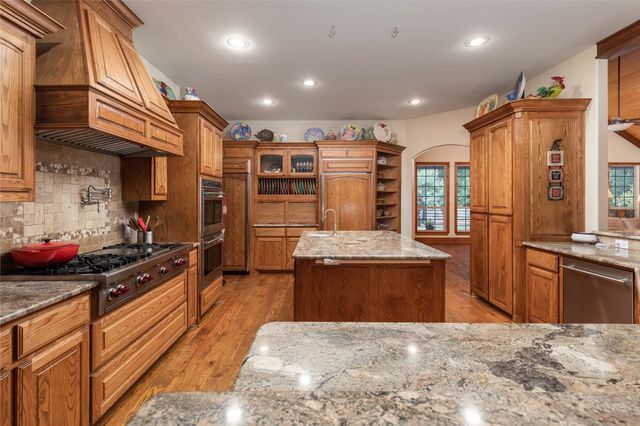 2702 Hidden Trails Road, Royse City, TX 75189