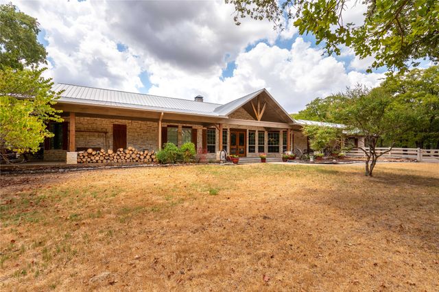 2702 Hidden Trails Road, Royse City, TX 75189