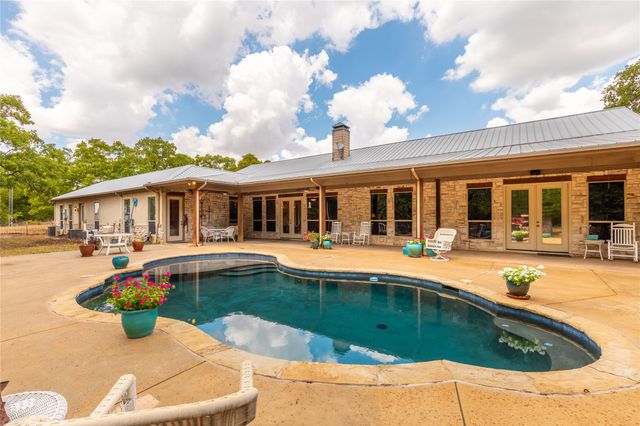 2702 Hidden Trails Road, Royse City, TX 75189