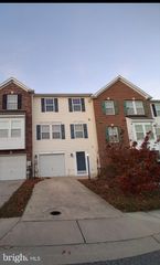 43 DUNMORE CT, Falling Waters, WV 25419