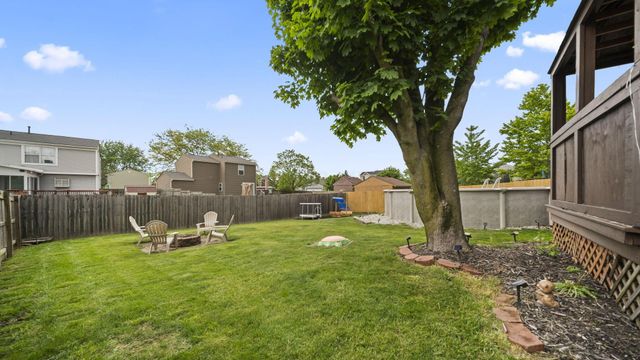 1297 Crossbrook Boulevard, Galloway, OH 43119