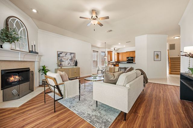 7613 Woodhaven Drive, North Richland Hills, TX 76182