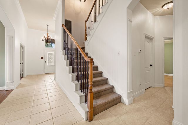 7613 Woodhaven Drive, North Richland Hills, TX 76182