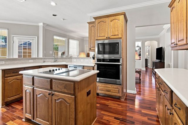 8321 Brandonwood Drive, North Richland Hills, TX 76182
